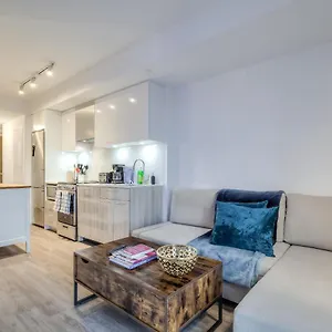 Aparthotel Suites -jarvis, Toronto