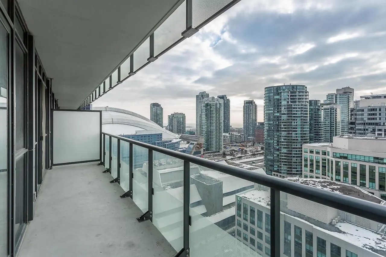 아파트호텔 Toronto Rooms And Suites Condos